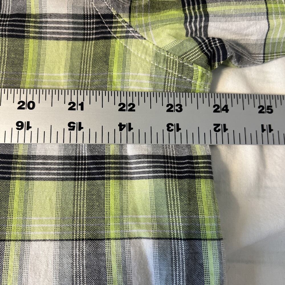 Sporty Plaid Short-Sleeve Dress Shirt - Lime/Gray - Picture 6 of 7